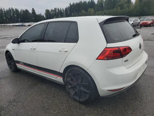 3VW4T7AU0GM016223 2016 VOLKSWAGEN GTI - Image 2