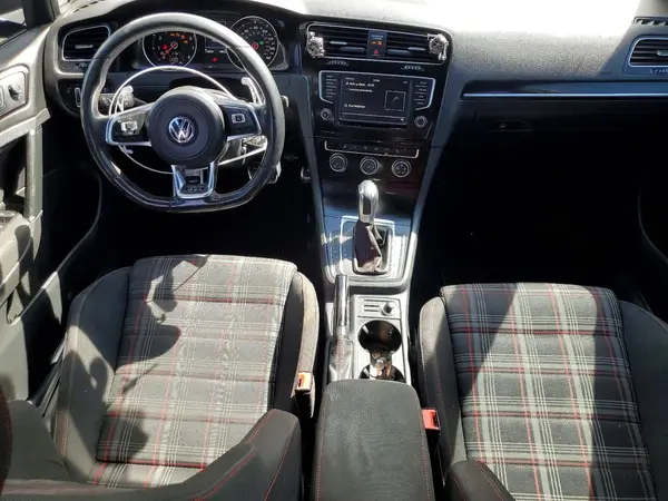 3VW4T7AU0GM019848 2016 VOLKSWAGEN GTI - Image 8