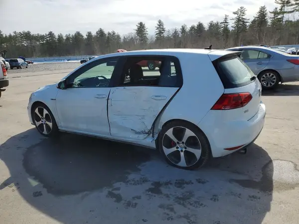 3VW4T7AU0GM058925 2016 VOLKSWAGEN GTI - Image 2