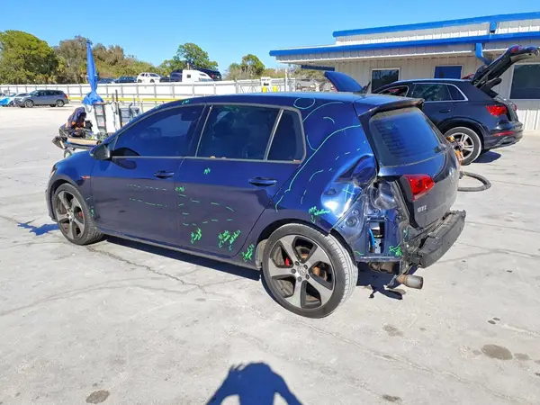 3VW4T7AU1GM002041 2016 VOLKSWAGEN GTI - Image 2