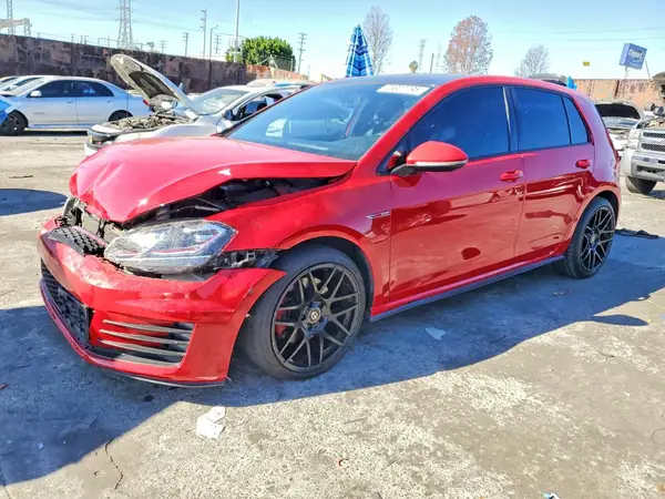 3VW4T7AU1GM012780 2016 VOLKSWAGEN GTI - Image 1