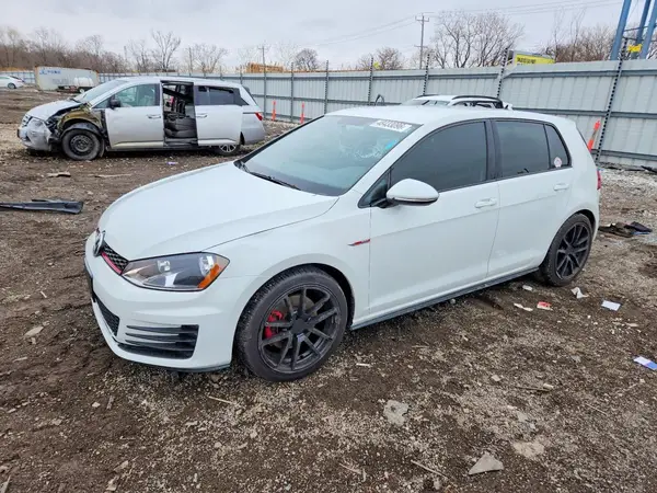 3VW4T7AU1GM029384 2016 VOLKSWAGEN GTI - Image 1