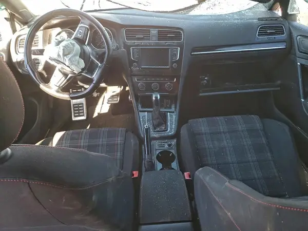 3VW4T7AU1GM066919 2016 VOLKSWAGEN GTI - Image 8