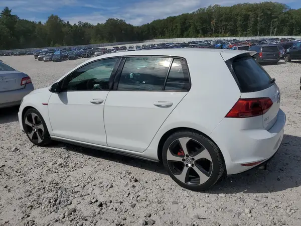 3VW4T7AU1HM013347 2017 VOLKSWAGEN GTI - Image 2