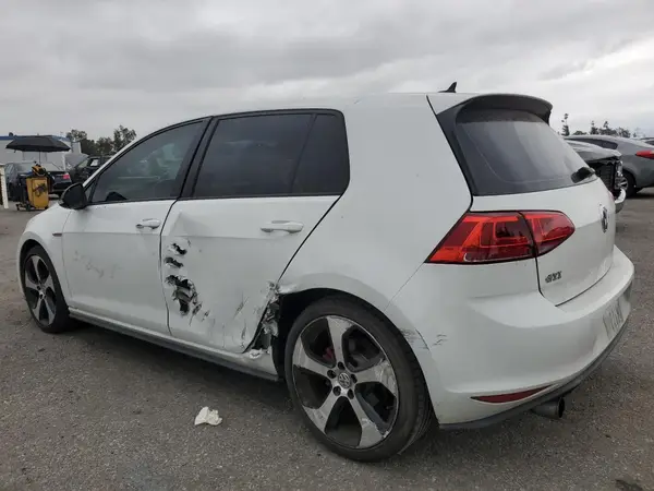 3VW4T7AU1HM041147 2017 VOLKSWAGEN GTI - Image 2