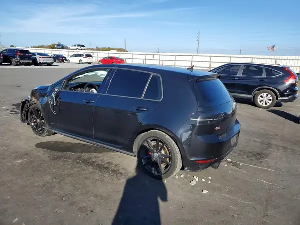 3VW4T7AU1HM077050 2017 VOLKSWAGEN GTI - Image 2