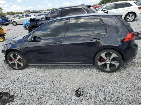 3VW4T7AU2GM014618 2016 VOLKSWAGEN GTI - Image 2