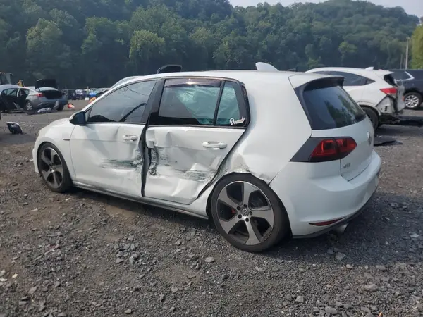 3VW4T7AU2GM023111 2016 VOLKSWAGEN GTI - Image 2