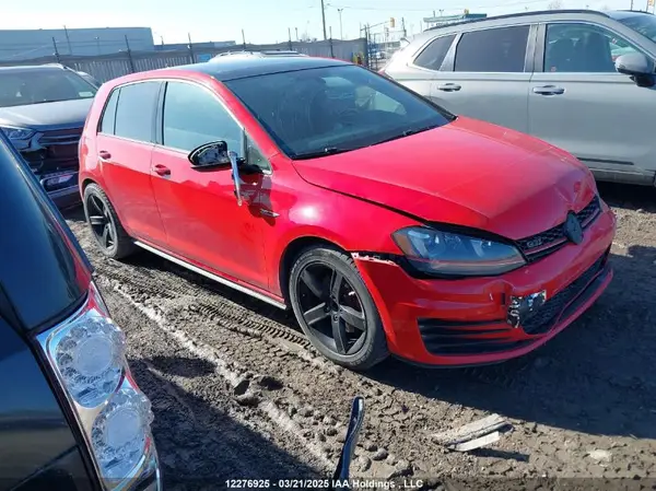 3VW4T7AU2GM025831 2016 VOLKSWAGEN GTI - Image 1