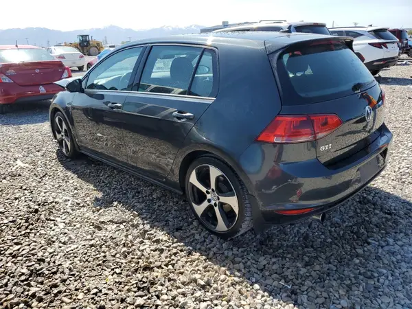 3VW4T7AU2HM014992 2017 VOLKSWAGEN GTI - Image 2