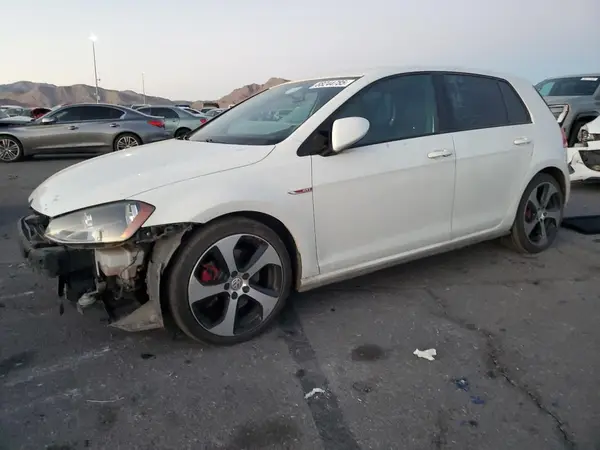 3VW4T7AU2HM016709 2017 VOLKSWAGEN GTI - Image 1