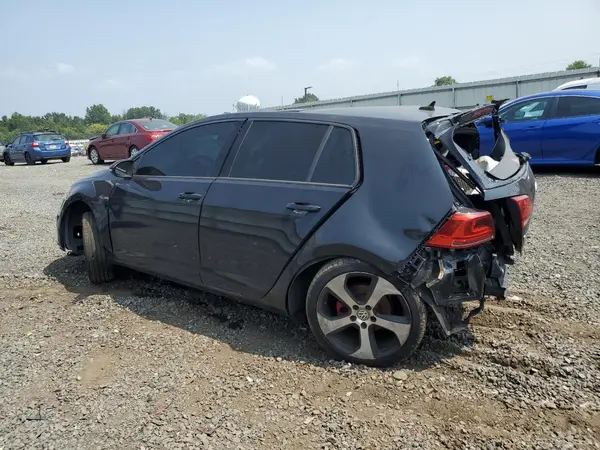 3VW4T7AU3GM017740 2016 VOLKSWAGEN GTI - Image 2
