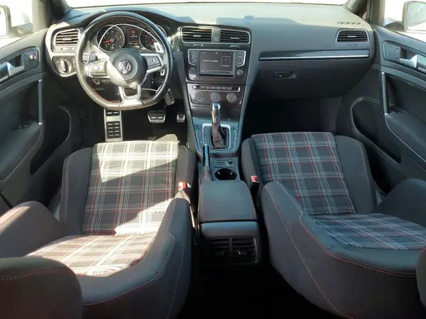 3VW4T7AU3GM023361 2016 VOLKSWAGEN GTI - Image 8