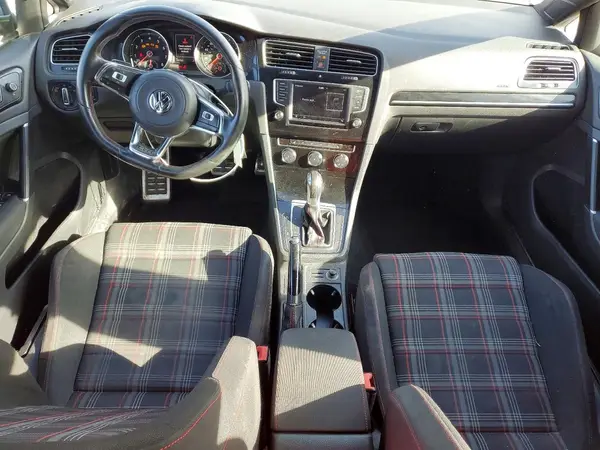 3VW4T7AU3GM035994 2016 VOLKSWAGEN GTI - Image 8