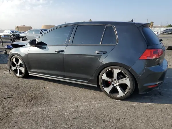 3VW4T7AU3GM042296 2016 VOLKSWAGEN GTI - Image 2