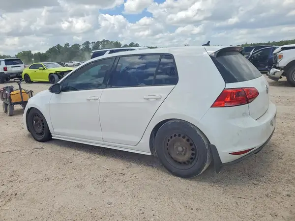 3VW4T7AU3GM044100 2016 VOLKSWAGEN GTI - Image 2