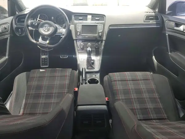 3VW4T7AU3GM044100 2016 VOLKSWAGEN GTI - Image 8