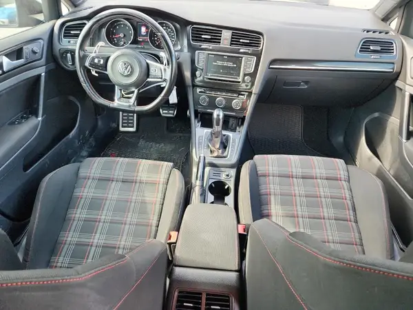 3VW4T7AU3HM054305 2017 VOLKSWAGEN GTI - Image 8