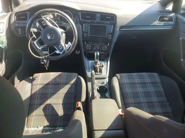 3VW4T7AU3HM061965 2017 VOLKSWAGEN GTI - Image 8