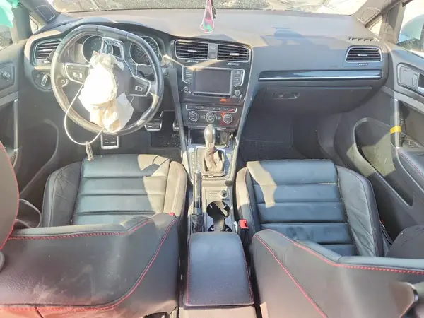 3VW4T7AU4GM002079 2016 VOLKSWAGEN GTI - Image 8