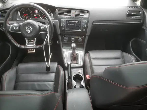 3VW4T7AU4GM069524 2016 VOLKSWAGEN GTI - Image 8