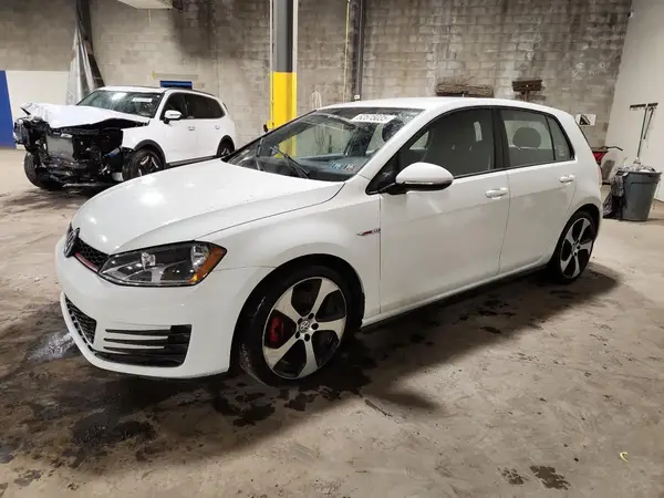 3VW4T7AU4HM013391 2017 VOLKSWAGEN GTI - Image 1