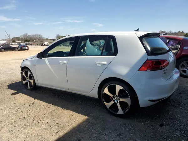 3VW4T7AU4HM017537 2017 VOLKSWAGEN GTI - Image 2