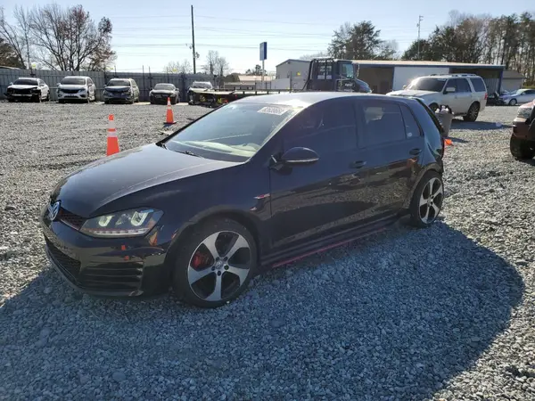 3VW4T7AU4HM063580 2017 VOLKSWAGEN GTI - Image 1