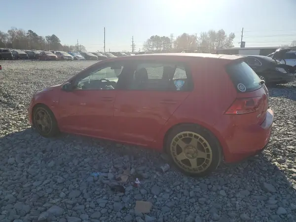 3VW4T7AU4HM070626 2017 VOLKSWAGEN GTI - Image 2