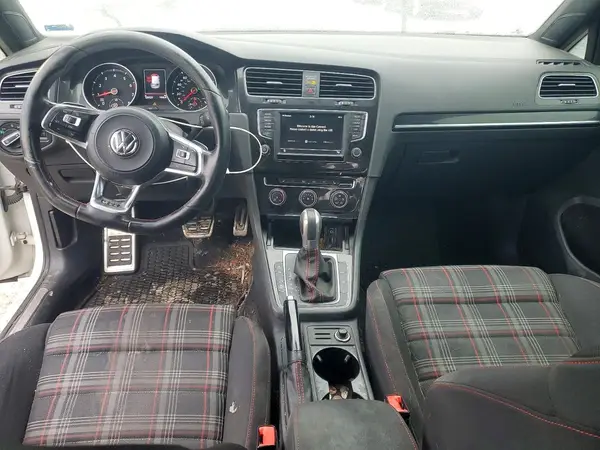 3VW4T7AU4HM072313 2017 VOLKSWAGEN GTI - Image 8
