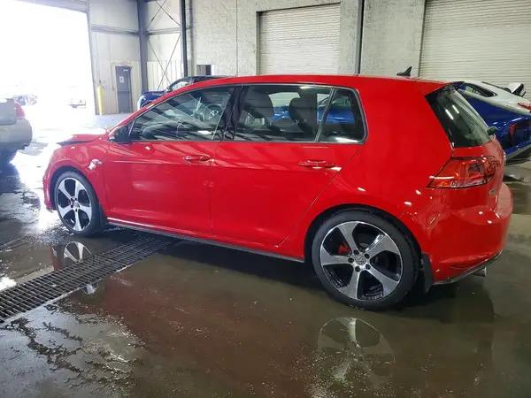 3VW4T7AU4HM077141 2017 VOLKSWAGEN GTI - Image 2