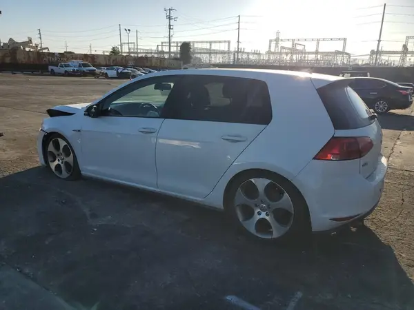3VW4T7AU5GM001457 2016 VOLKSWAGEN GTI - Image 2
