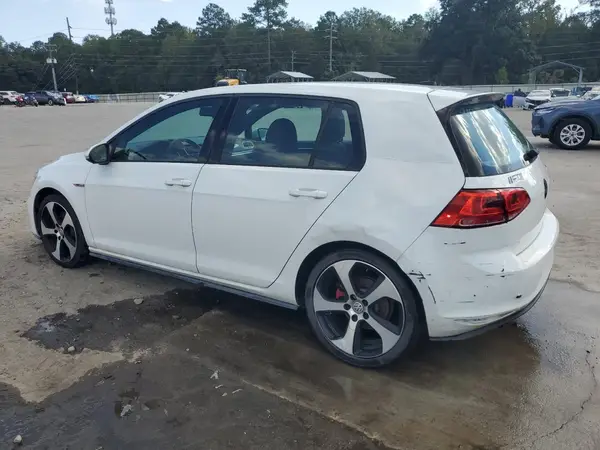 3VW4T7AU5GM015911 2016 VOLKSWAGEN GTI - Image 2