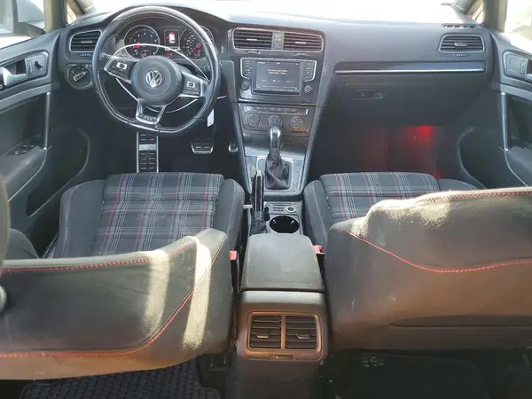 3VW4T7AU6GM003184 2016 VOLKSWAGEN GTI - Image 8