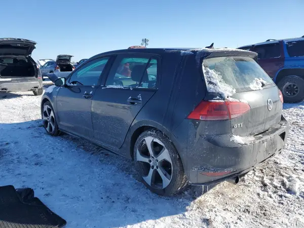 3VW4T7AU6GM024066 2016 VOLKSWAGEN GTI - Image 2