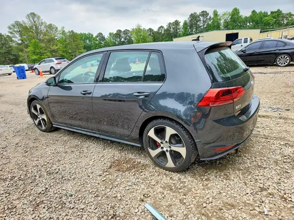 3VW4T7AU6GM038937 2016 VOLKSWAGEN GTI - Image 2