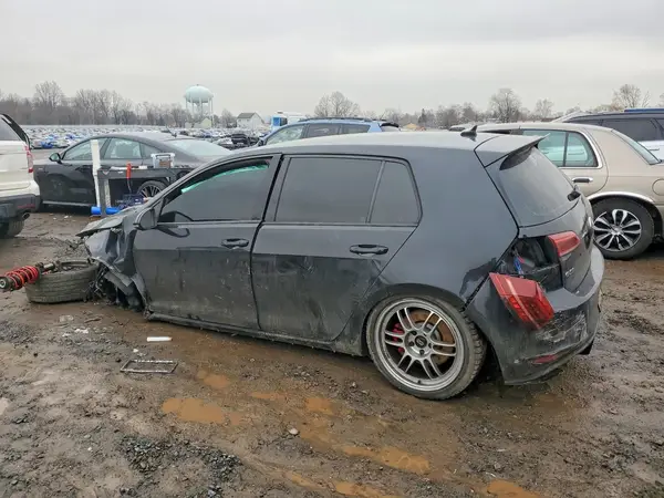 3VW4T7AU6GM056368 2016 VOLKSWAGEN GTI - Image 2