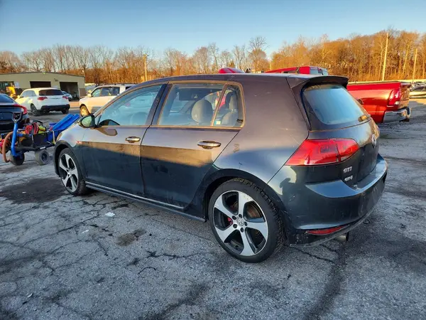 3VW4T7AU6GM059335 2016 VOLKSWAGEN GTI - Image 2