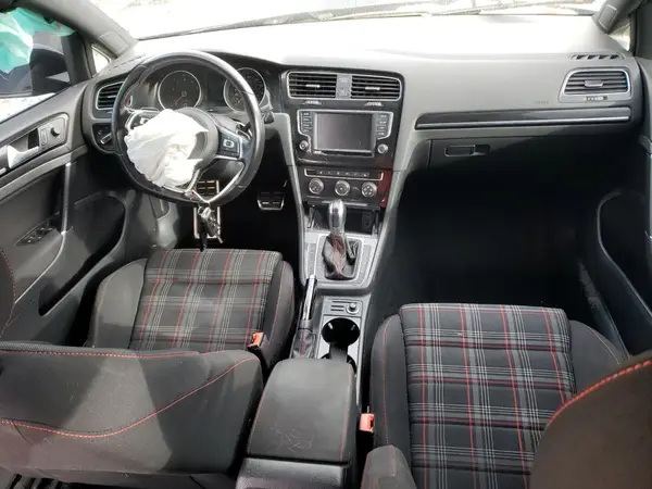 3VW4T7AU6HM049213 2017 VOLKSWAGEN GTI - Image 8