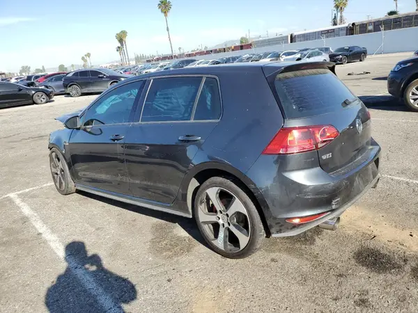 3VW4T7AU7GM054807 2016 VOLKSWAGEN GTI - Image 2