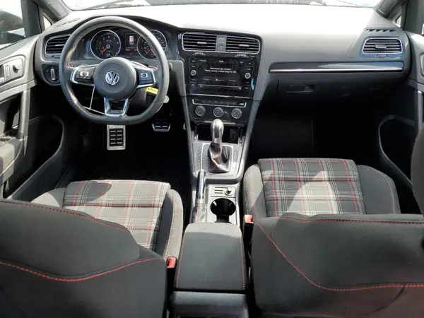 3VW4T7AU7HM012008 2017 VOLKSWAGEN GTI - Image 8