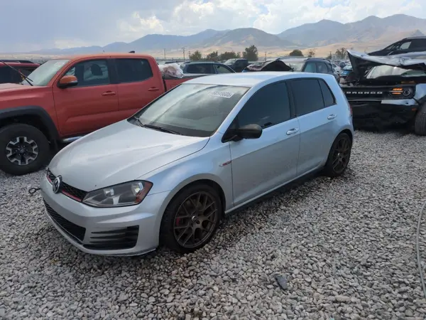 3VW4T7AU7HM063489 2017 VOLKSWAGEN GTI - Image 1