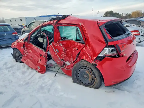 3VW4T7AU8GM034047 2016 VOLKSWAGEN GTI - Image 2