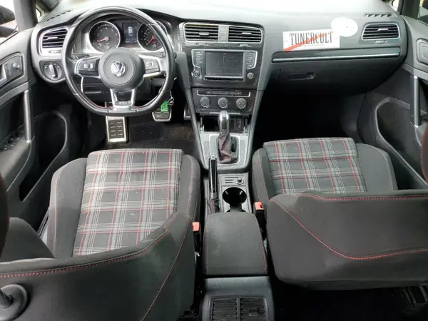 3VW4T7AU8HM003396 2017 VOLKSWAGEN GTI - Image 8