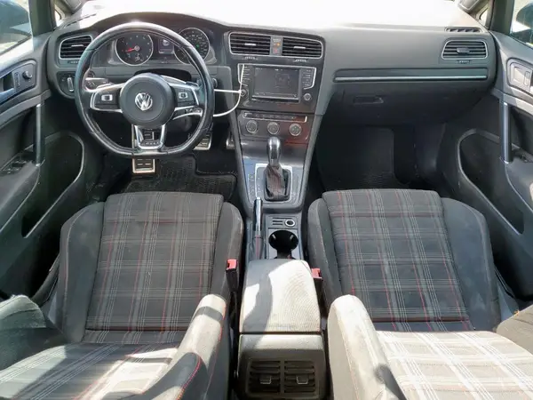 3VW4T7AU8HM005049 2017 VOLKSWAGEN GTI - Image 8