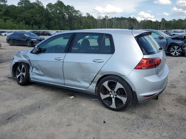 3VW4T7AU8HM053196 2017 VOLKSWAGEN GTI - Image 2