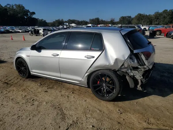 3VW4T7AU9GM043503 2016 VOLKSWAGEN GTI - Image 2