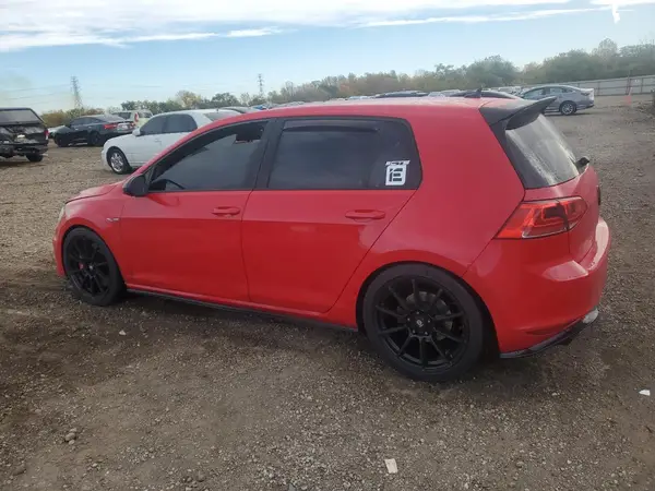 3VW4T7AU9HM017307 2017 VOLKSWAGEN GTI - Image 2