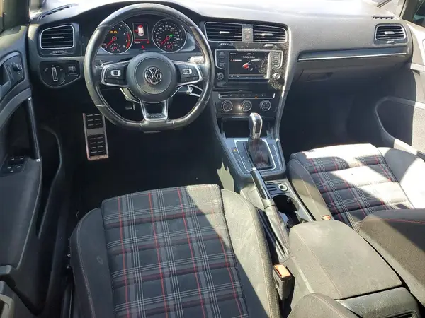 3VW4T7AU9HM065468 2017 VOLKSWAGEN GTI - Image 8