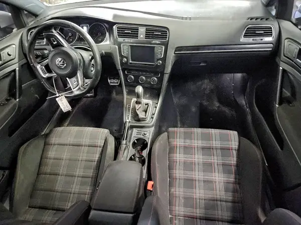 3VW4T7AU9HM076633 2017 VOLKSWAGEN GTI - Image 8